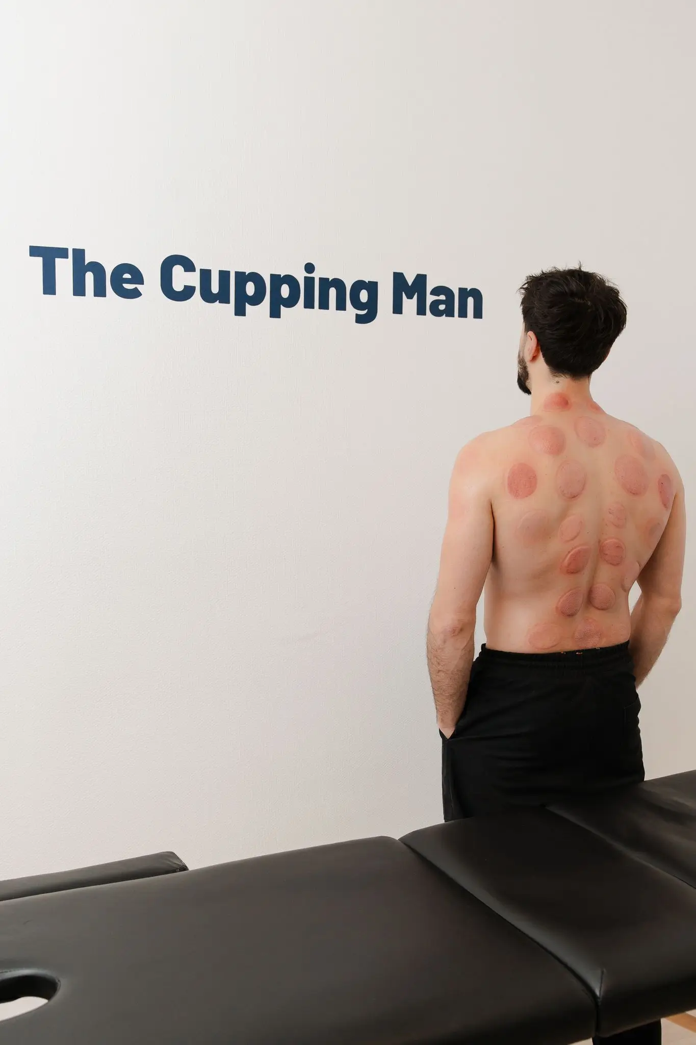 The Cupping Man - klant